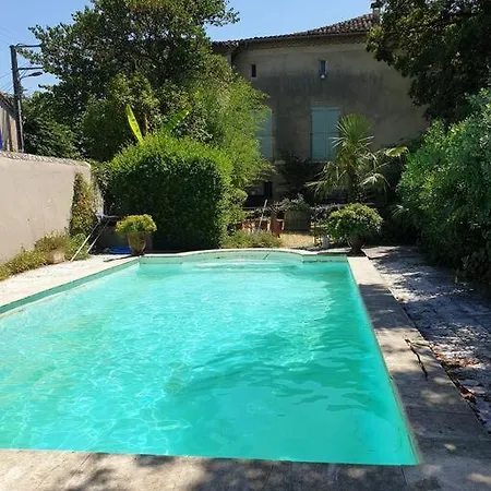 Dans Un Chateau * Ribaute-les-Tavernes